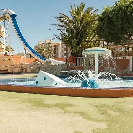 אתר קמפינג Tahiti קאנט אן רוסיון